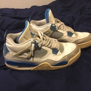 Jordan 4 white & blue 2011